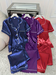 3 Sets Cozy Solid Satin Women's Pajama Set - Soft Short Sleeve Button-Down Lapel Top & Relaxed Fit Pants for Comfortable Sleep - Breathable, Soft Brushed Fabric, Classic Design